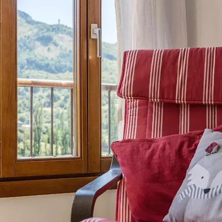 Apartment El Balcon Familiar Del Pacino Sallent De Gallego