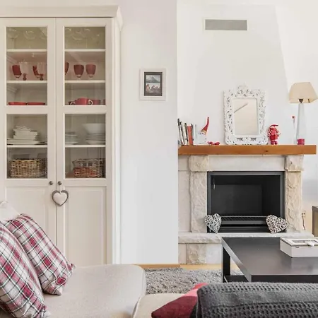 Apartment El Balcon Familiar Del Pacino Sallent De Gallego